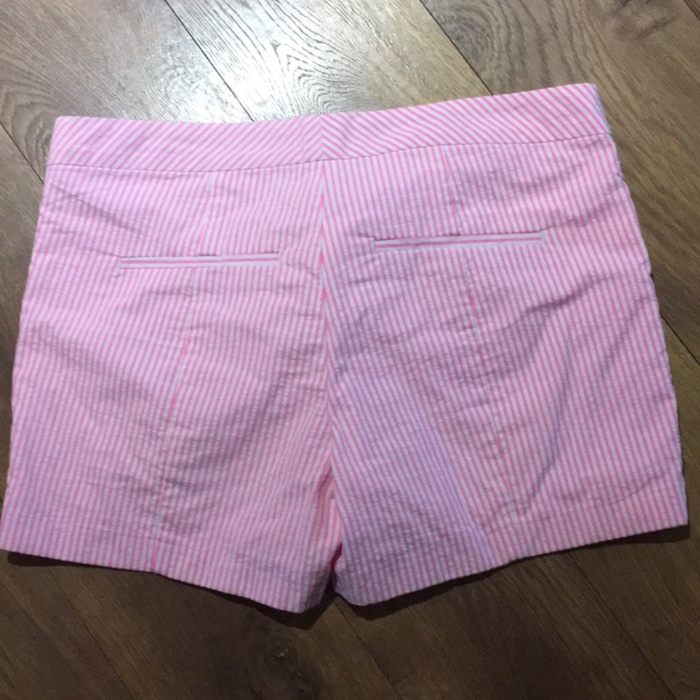 LILLY PULITZER “KELLY PINK” PINSTRIPE SHORTS GOLD HARDWARE - Picture 3 of 10